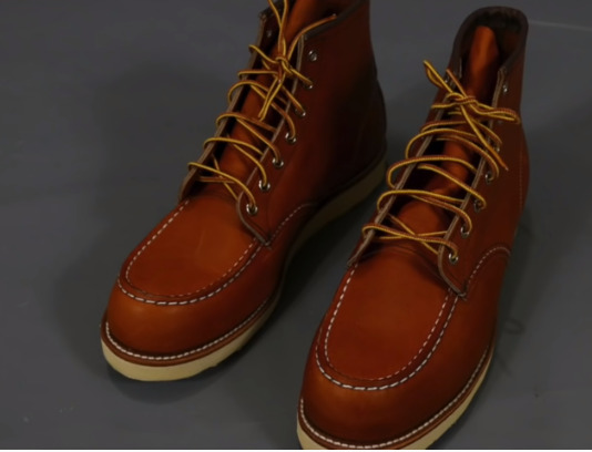 Red Wing Classic Moc 6-Inch Boot
