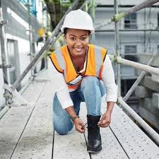 Benefits of Wearing Women's Work Boots