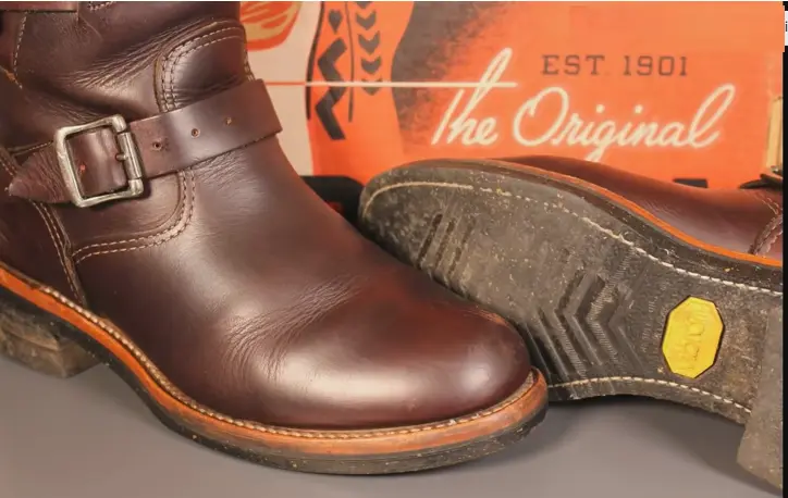 Chippewa Engineer moc toe work boots for men