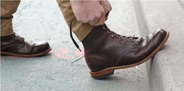  Wolverine 1000 Mile moc toe work boots for men